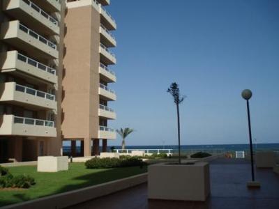 Apartamentos Punta Cormoran ラ・マンガ・デル・マール・メノール エクステリア 写真