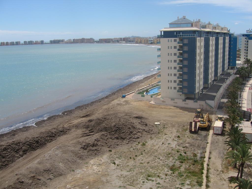 Apartamentos Punta Cormoran ラ・マンガ・デル・マール・メノール エクステリア 写真